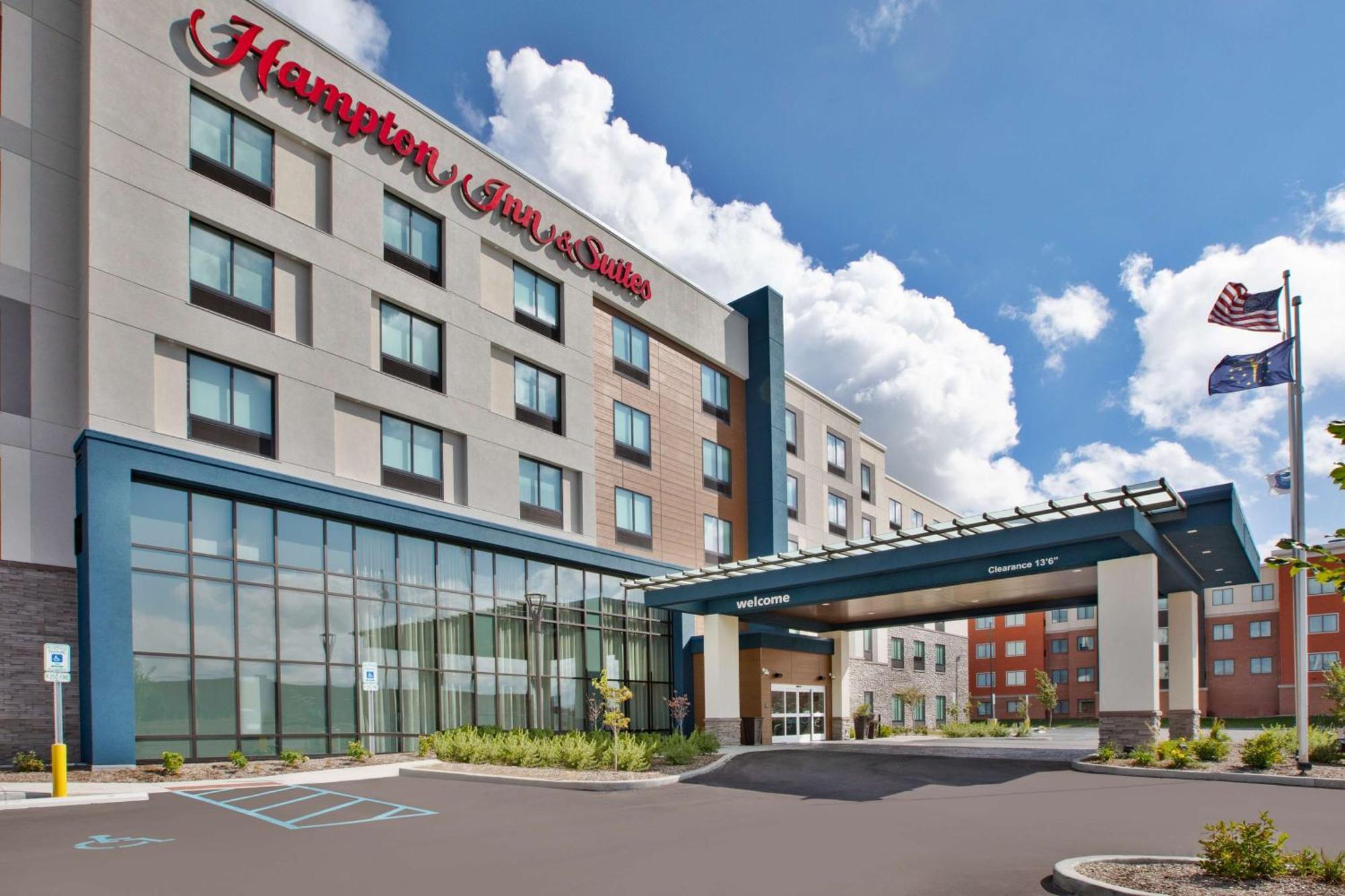 Hampton Inn & Suites By Hilton Indianapolis South Greenwood Exterior photo