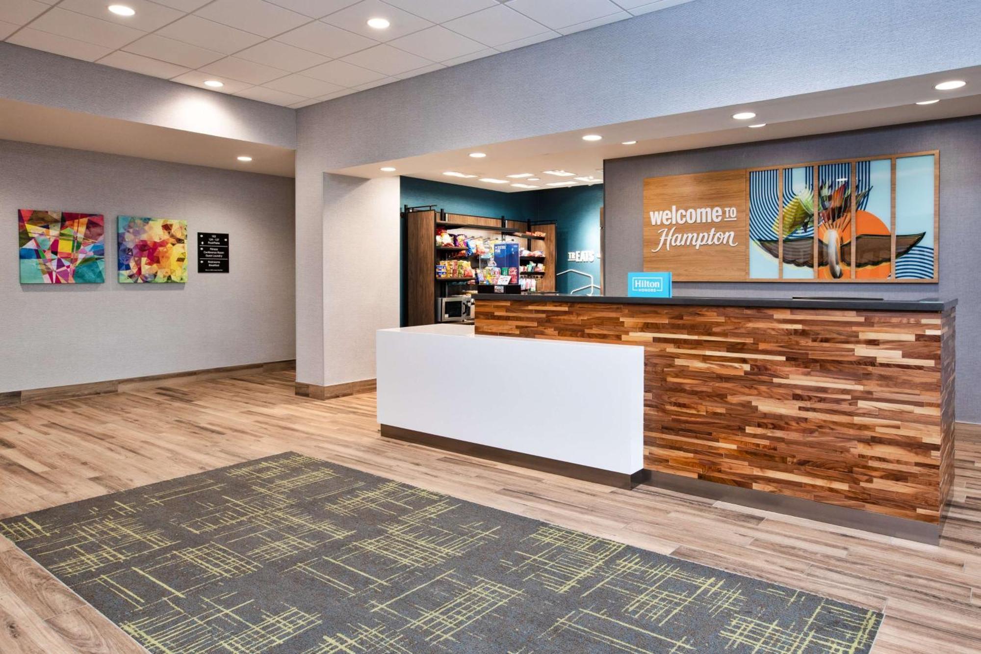Hampton Inn & Suites By Hilton Indianapolis South Greenwood Exterior photo